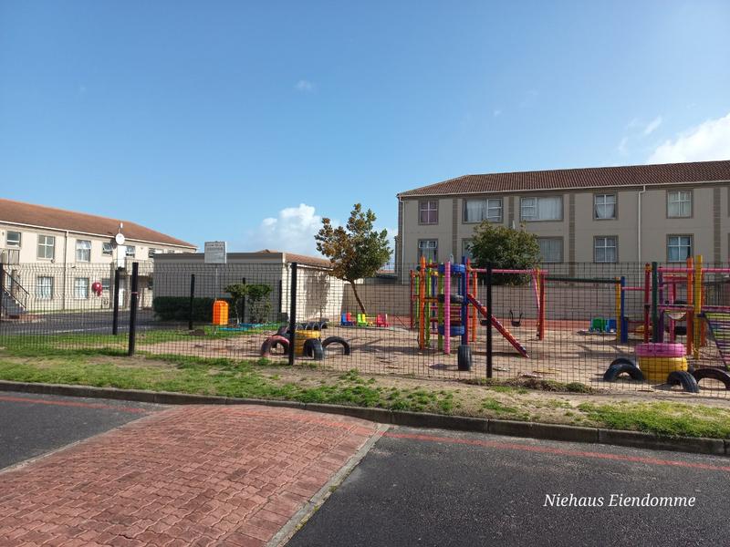 2 Bedroom Property for Sale in Guldenland Western Cape